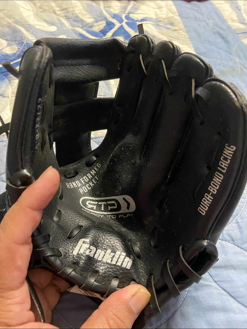 FRANKLIN Black RTP Right-Hand Baseball Glove 8.5”